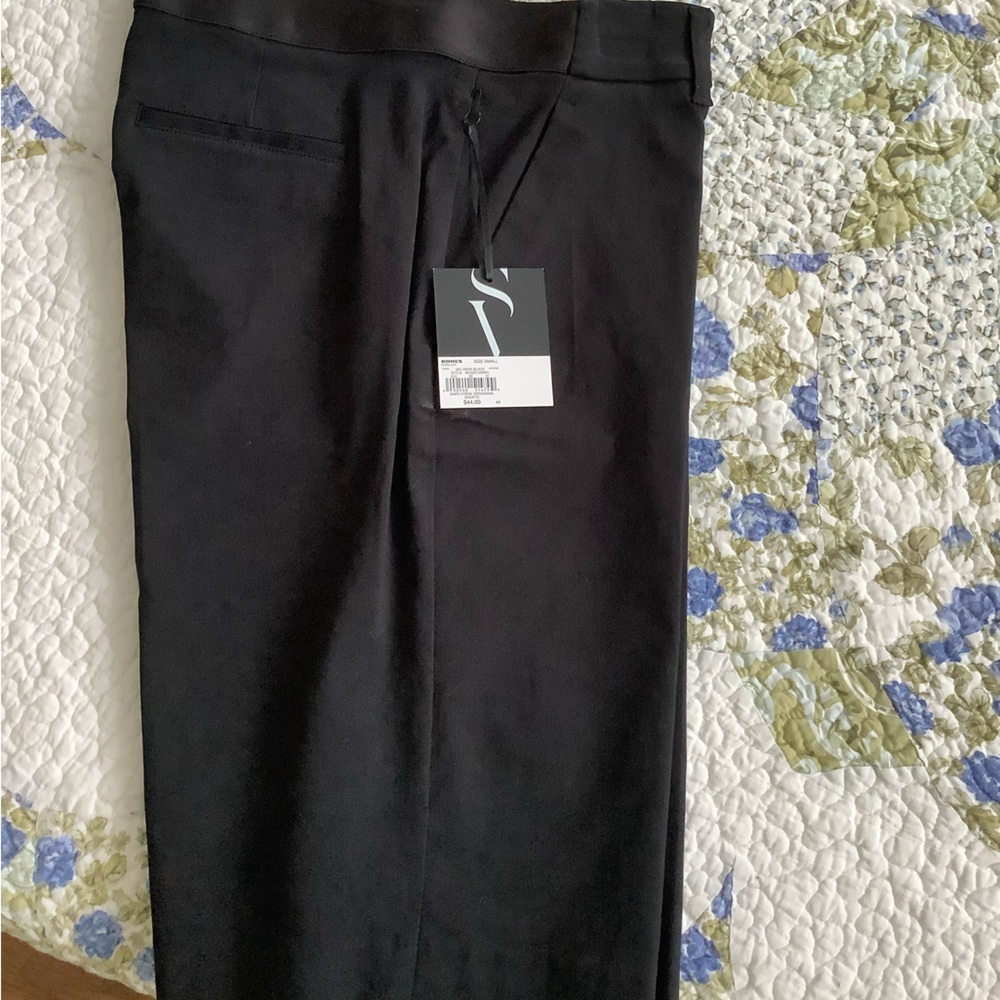 Simply Vera elastic waist Shorts Size Small NWT